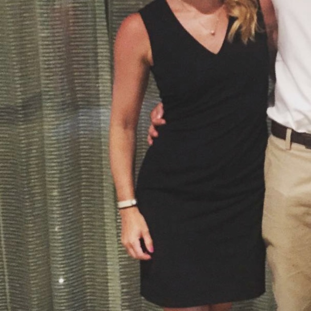 Ann Taylor shift dress. Good condition!